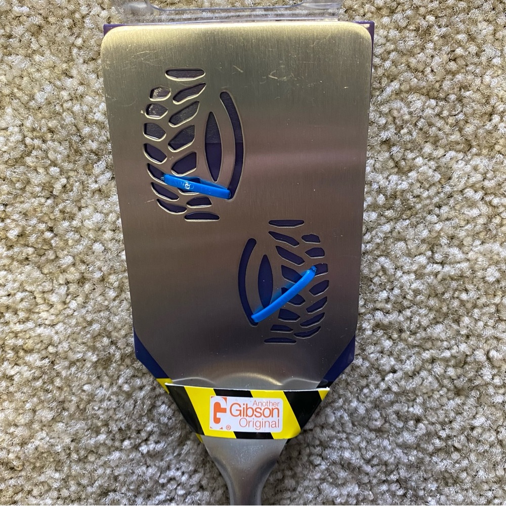 Gibson BBQ Spatula Truck NWT